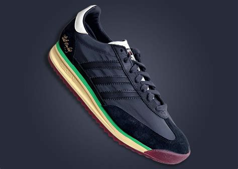 Bob Marley x adidas SL 72 One Love .